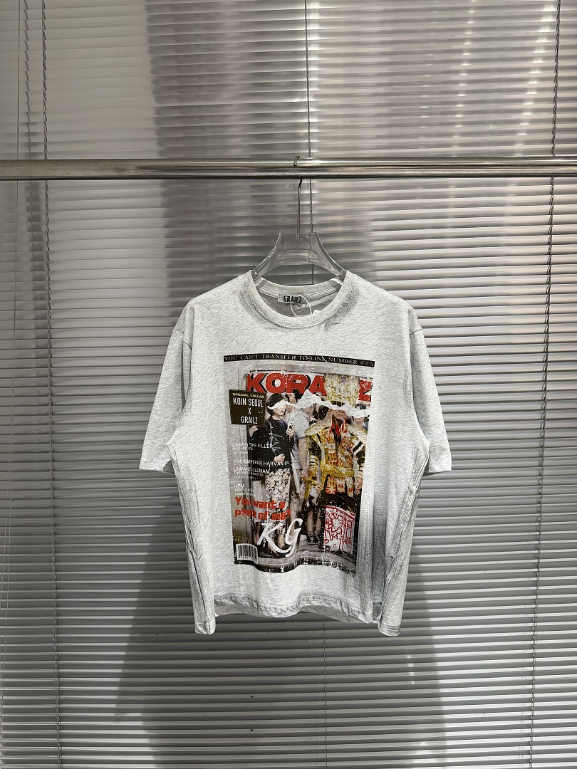 Streetwear Brand Vintage - 2026 Sommer Mode Markenmagazin Poster T-Shirt